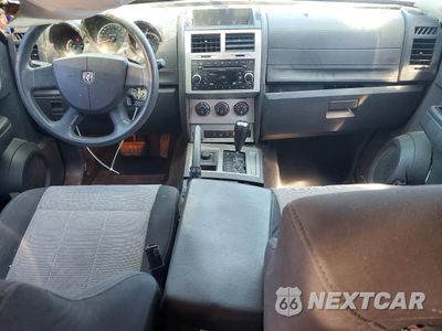 Zdjęcie 8 z 13 samochodu: 2007 DODGE NITRO SXT VIN:1D8GU28K27W610141 - miniatura