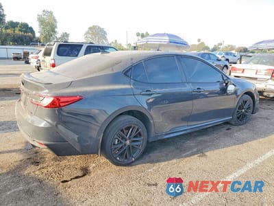 Trzecie zdjęcie samochodu z tyłu: 2025 TOYOTA CAMRY SE VIN:4T1DAACK3SU121775 - miniatura