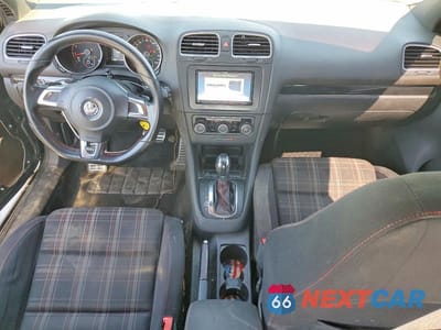 Zdjęcie 8 z 12 samochodu: 2013 VOLKSWAGEN GTI VIN:WVWHD7AJ1DW116057 - miniatura