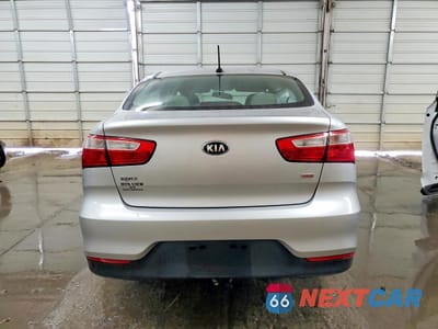 Zdjęcie 6 z 14 samochodu: 2016 KIA RIO LX VIN:KNADM4A34G6539988 - miniatura