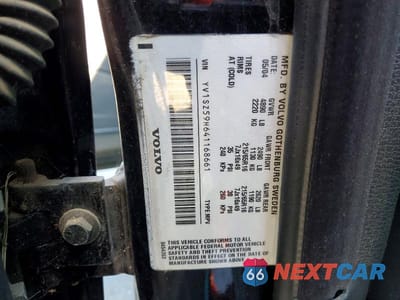 Zdjęcie 12 z 12 samochodu: 2004 VOLVO XC70 VIN:YV1SZ59H641168661 - miniatura