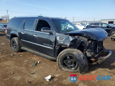 Czwarte zdjęcie samochodu z boku: 2007 CADILLAC ESCALADE ESV VIN:1GYFK668X7R181774 - miniatura