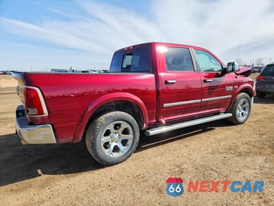 Trzecie zdjęcie samochodu z tyłu: 2017 RAM 1500 LARAMIE VIN:1C6RR7NT8HS671951 - miniatura
