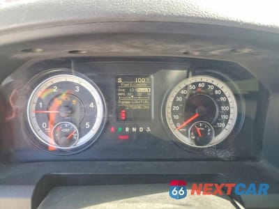 Zdjęcie 9 z 11 samochodu: 2015 RAM 3500 VIN:3C7WRTCL1FG562102 - miniatura