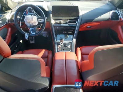 Zdjęcie 8 z 11 samochodu: 2023 BMW M8 VIN:WBSGV0C08PCK30043 - miniatura