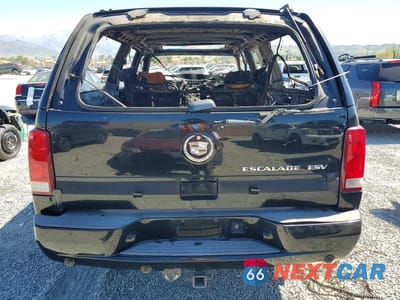 Zdjęcie 6 z 13 samochodu: 2005 CADILLAC ESCALADE ESV VIN:3GYFK66N55G286502 - miniatura