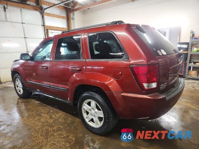 Drugie zdjęcie samochodu z przodu: 2007 JEEP GRAND CHEROKEE LAREDO VIN:1J8GR48K57C557859 - miniatura