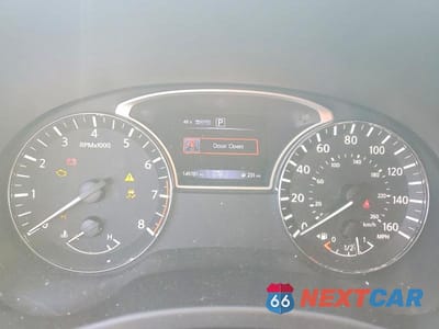 Zdjęcie 9 z 12 samochodu: 2018 NISSAN PATHFINDER S VIN:5N1DR2MM3JC631577 - miniatura