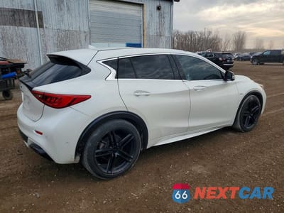 Trzecie zdjęcie samochodu z tyłu: 2017 INFINITI QX30 SPORT VIN:SJKCH5CP9HA017927 - miniatura