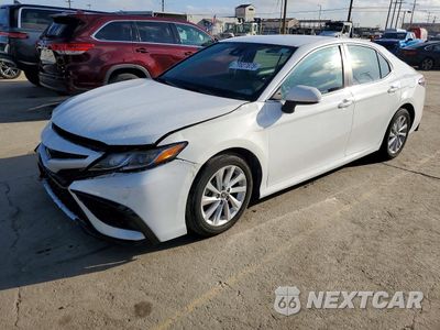 2023 TOYOTA CAMRY LE 4T1C11AK8PU107750 - główne zdjęcie licytacji z USA - miniatura