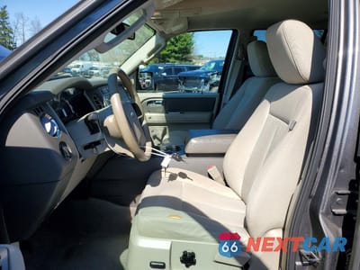 Zdjęcie 7 z 13 samochodu: 2011 FORD EXPEDITION EL XL VIN:1FMJK1G5XBEF45324 - miniatura