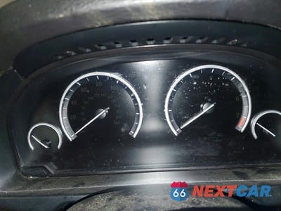 Zdjęcie 9 z 14 samochodu: 2015 BMW X5 XDRIVE35I VIN:5UXKR0C52F0K55729 - miniatura