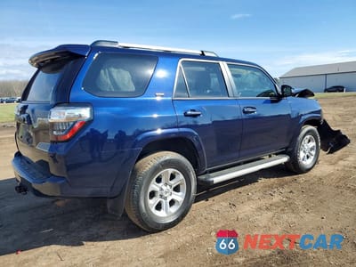 Trzecie zdjęcie samochodu z tyłu: 2024 TOYOTA 4RUNNER SR5 PREMIUM VIN:JTENU5JR5R6266771 - miniatura