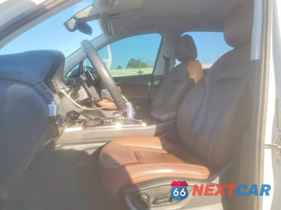 Zdjęcie 7 z 13 samochodu: 2019 AUDI Q7 PREMIUM PLUS VIN:WA1LHAF79KD022715 - miniatura