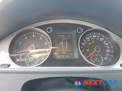 Zdjęcie 9 z 12 samochodu: 2016 VOLKSWAGEN CC BASE VIN:WVWBP7AN2GE513061 - miniatura