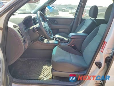 Zdjęcie 7 z 13 samochodu: 2006 FORD ESCAPE XLS VIN:1FMYU02ZX6KA98904 - miniatura