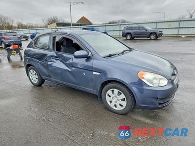 Czwarte zdjęcie samochodu z boku: 2010 HYUNDAI ACCENT GS VIN:KMHCM3AC3AU167762 - miniatura