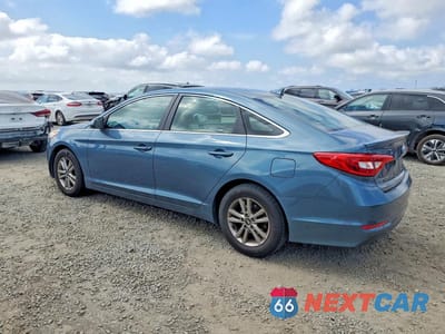 Drugie zdjęcie samochodu z przodu: 2017 HYUNDAI SONATA BASE VIN:5NPE24AF9HH577120 - miniatura
