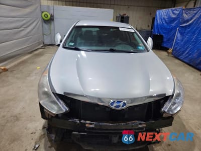 Piąte zdjęcie samochodu w środku: 2012 HYUNDAI SONATA HYBRID BASE VIN:KMHEC4A4XCA038383 - miniatura