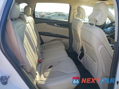 Zdjęcie 10 z 12 samochodu: 2019 LINCOLN NAUTILUS SELECT VIN:2LMPJ6K93KBL24815 - miniatura