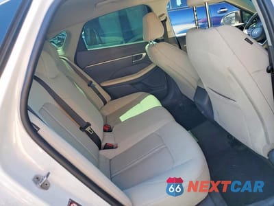 Zdjęcie 10 z 12 samochodu: 2023 HYUNDAI SONATA SE VIN:KMHL24JA5PA275658 - miniatura