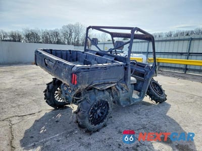 Czwarte zdjęcie samochodu z boku: 2023 CAN AM DEFENDER - ATV AND UTILITY VEHICLES UTILITY VEHICLE VIN:3JBUGAP4XPK004137 - miniatura