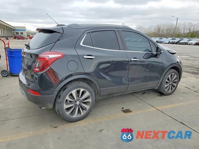 Trzecie zdjęcie samochodu z tyłu: 2018 BUICK ENCORE PREFERRED II VIN:KL4CJBSB8JB522282 - miniatura