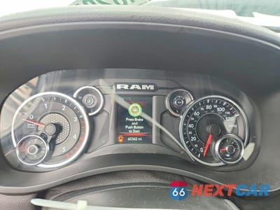 Zdjęcie 9 z 12 samochodu: 2022 RAM 2500 TRADESMAN VIN:3C6UR5CL3NG253687 - miniatura