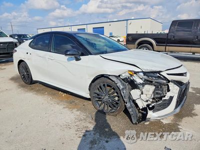Czwarte zdjęcie samochodu z boku: 2021 TOYOTA CAMRY XSE V6 VIN:4T1KZ1AK5MU048270 - miniatura
