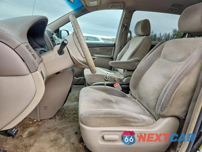 Zdjęcie 7 z 12 samochodu: 2008 TOYOTA SIENNA LE 8-PASSENGER VIN:5TDZK23C38S103392 - miniatura