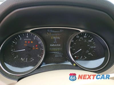 Zdjęcie 9 z 13 samochodu: 2015 NISSAN ROGUE SL VIN:5N1AT2MT2FC864420 - miniatura