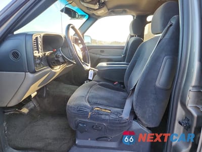 Zdjęcie 7 z 12 samochodu: 2002 CHEVROLET SUBURBAN K1500 VIN:1GNFK16Z82J270632 - miniatura