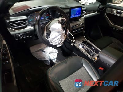 Zdjęcie 8 z 13 samochodu: 2023 FORD EXPLORER TIMBERLINE VIN:1FMSK8JH6PGB20288 - miniatura