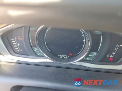 Zdjęcie 9 z 13 samochodu: 2015 VOLVO XC60 T6 PLATINUM VIN:YV4902RD6F2612707 - miniatura