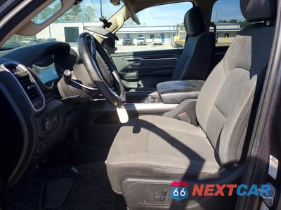 Zdjęcie 7 z 13 samochodu: 2020 RAM TRUCKS 1500 BIG HORN VIN:1C6RREBT3LN277659 - miniatura
