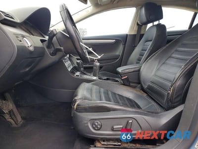 Zdjęcie 7 z 12 samochodu: 2013 VOLKSWAGEN CC SPORT VIN:WVWBN7AN8DE510215 - miniatura