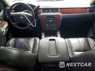 Zdjęcie 8 z 13 samochodu: 2010 CHEVROLET TAHOE C1500 LT VIN:1GNMCBE37AR245163 - miniatura