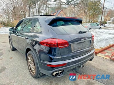 Trzecie zdjęcie samochodu z tyłu: 2015 PORSCHE CAYENNE TURBO VIN:WP1AC2A20FLA80560 - miniatura