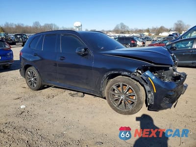 Czwarte zdjęcie samochodu z boku: 2022 BMW X5 XDRIVE40I VIN:5UXCR6C08N9M93719 - miniatura