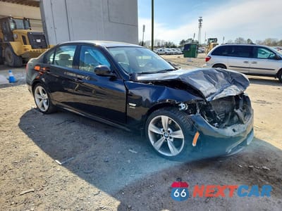 Czwarte zdjęcie samochodu z boku: 2011 BMW 335 XI VIN:WBAPL5G59BNN23153 - miniatura