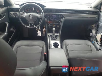 Zdjęcie 8 z 13 samochodu: 2020 VOLKSWAGEN PASSAT R-LINE VIN:1VWMA7A31LC017230 - miniatura