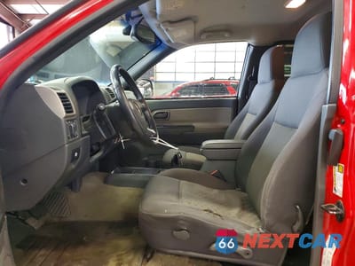 Zdjęcie 7 z 12 samochodu: 2005 GMC CANYON VIN:1GTDT196158189269 - miniatura