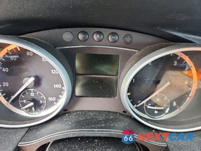 Zdjęcie 9 z 12 samochodu: 2012 MERCEDES BENZ R 350 BLUETEC VIN:4JGCB2FEXCA137513 - miniatura