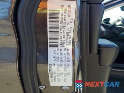 Zdjęcie 12 z 12 samochodu: 2015 JEEP CHEROKEE LIMITED VIN:1C4PJLDS0FW631393 - miniatura