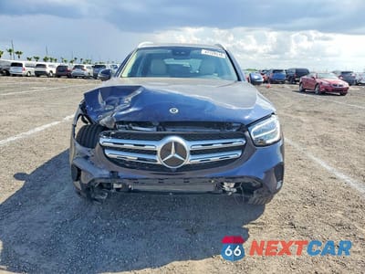 Piąte zdjęcie samochodu w środku: 2022 MERCEDES-BENZ GLC 300 4MATIC VIN:W1N0G8EB1NG117985 - miniatura