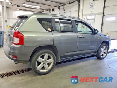 Trzecie zdjęcie samochodu z tyłu: 2012 JEEP COMPASS LIMITED VIN:1C4NJDCBXCD687900 - miniatura