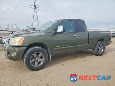 2005 NISSAN TITAN XE 1N6AA06B95N525463 - główne zdjęcie licytacji z USA - miniatura