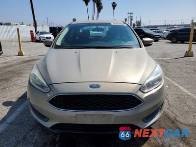Piąte zdjęcie samochodu w środku: 2015 FORD FOCUS SE VIN:1FADP3F28FL316704 - miniatura