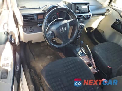 Zdjęcie 8 z 12 samochodu: 2013 SCION IQ BASE VIN:JTNJJXB05DJ024314 - miniatura