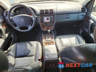 Zdjęcie 8 z 13 samochodu: 2000 MERCEDES-BENZ ML 320 VIN:4JGAB54E6YA221301 - miniatura